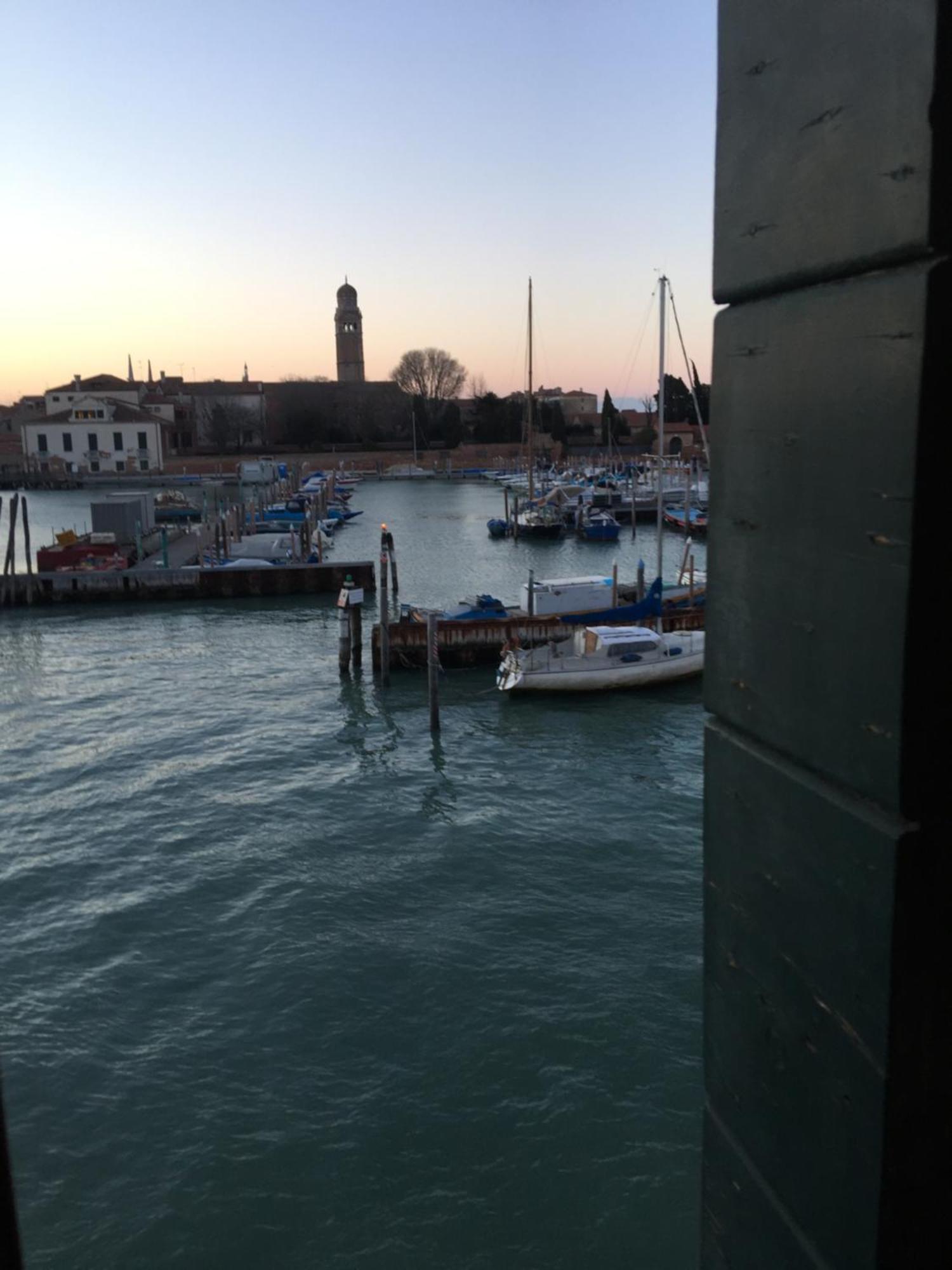 Romantic Enchantment With Private Bathroom * Venecia